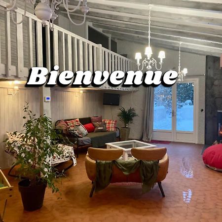 Au Vieux Logis 63 Acomodação com café da manhã Saint-Rémy-sur-Durolle Exterior foto