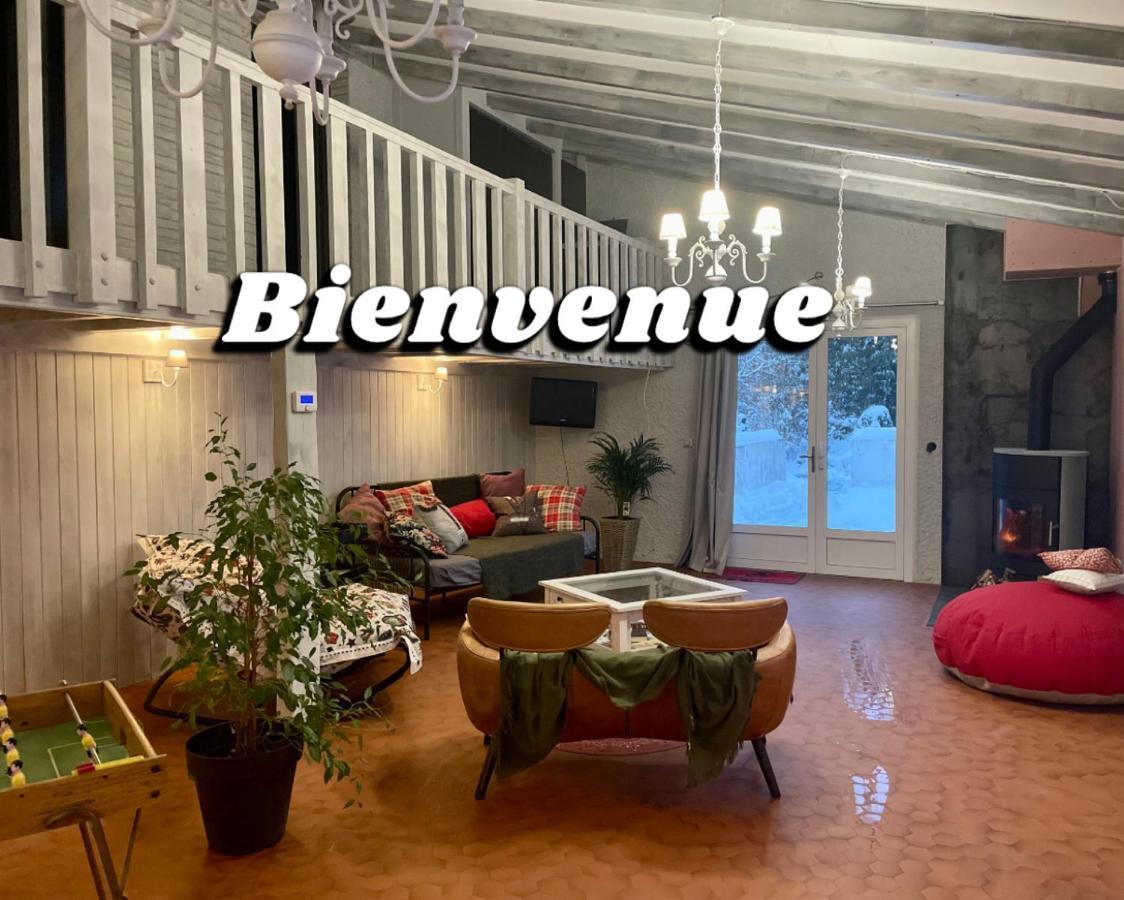 Au Vieux Logis 63 Acomodação com café da manhã Saint-Rémy-sur-Durolle Exterior foto